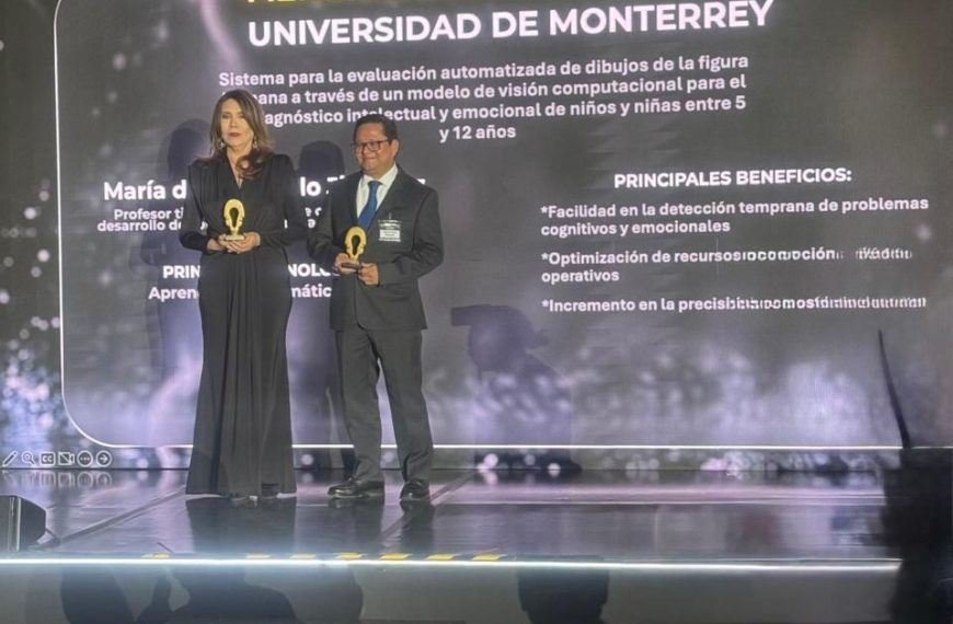 La Dra. Consuelo Jiménez destaca por su innovación tecnológica y excelencia docente a nivel internacional